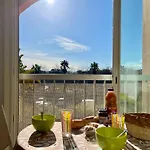 Nid Du Cap Wifi, Parking, 4 Couchages * Agde